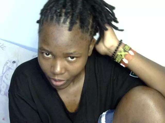 Sweet-ebony20 from BongaCams is Freechat