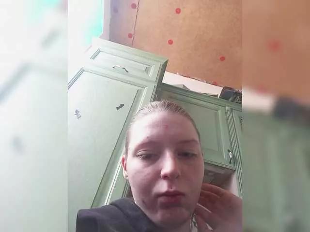 sweet-foxy from BongaCams