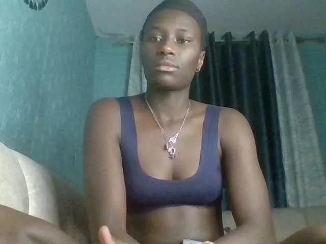 Sweet-Melanin from BongaCams