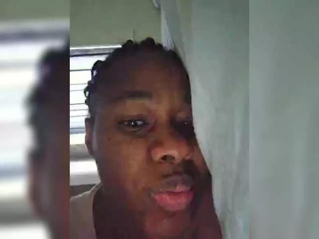 Sweet115 from BongaCams