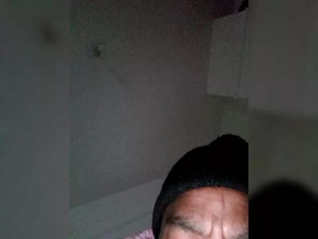 Sweet115 from BongaCams