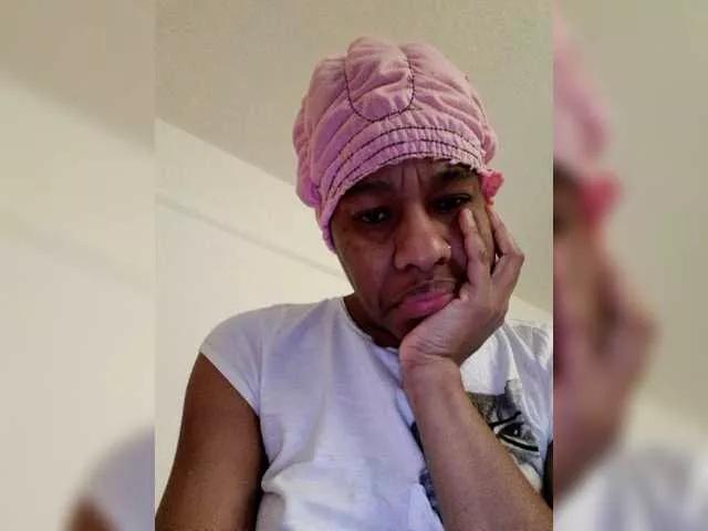 Sweet115 from BongaCams