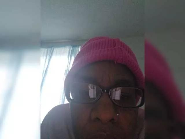 Sweet115 from BongaCams