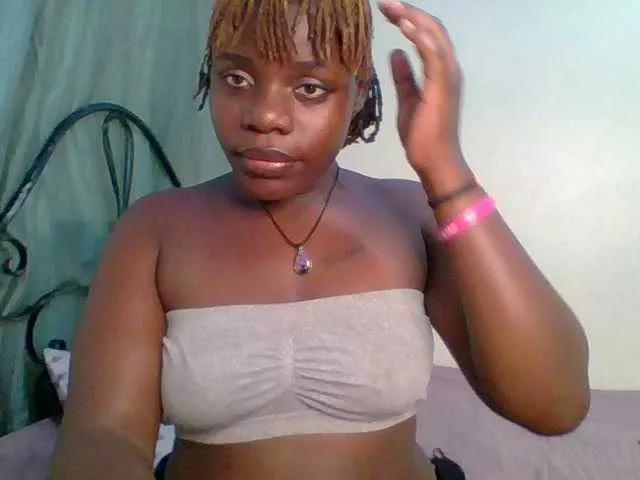 Sweetchelly from BongaCams