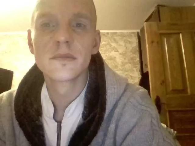 SweetCurtis from BongaCams