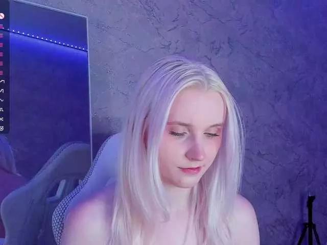 sweeteRose from BongaCams is Freechat