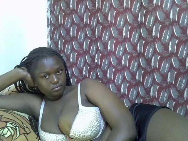 SweetHive from BongaCams