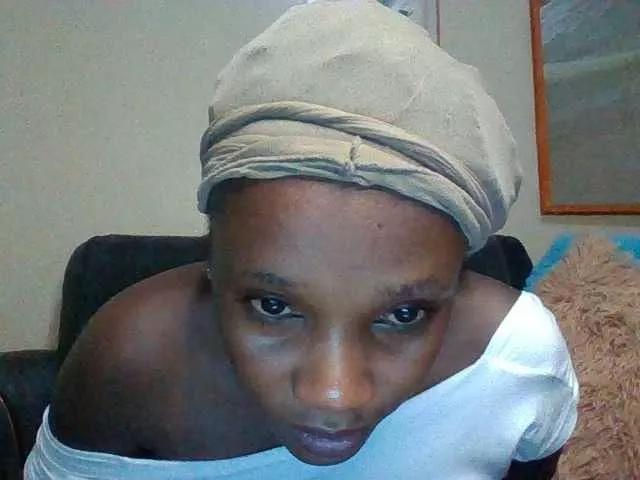 Sweetpussy22 from BongaCams