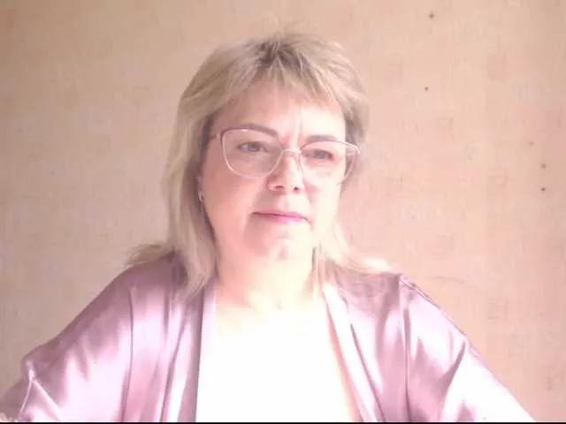 sweetsunset11 from BongaCams