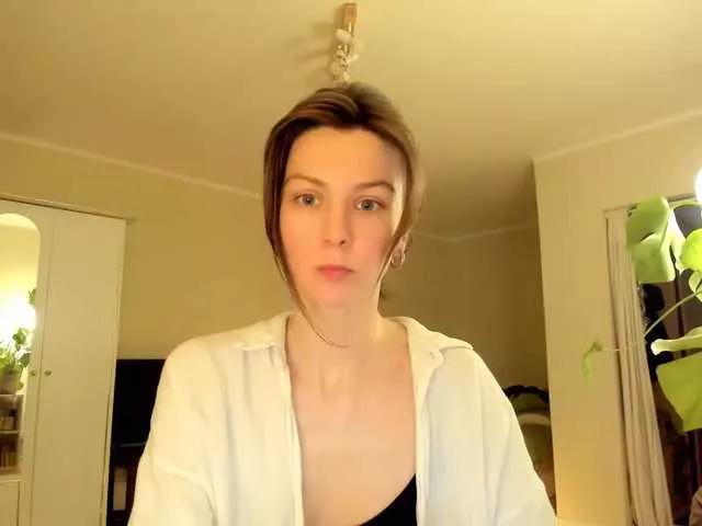 SweetWater from BongaCams