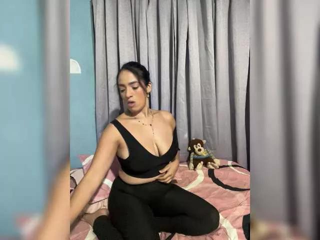 Talianamedellin from BongaCams is Freechat