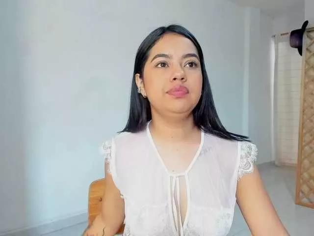 TaraHills from BongaCams