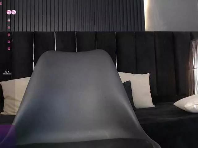 tiana-glow from BongaCams is Freechat