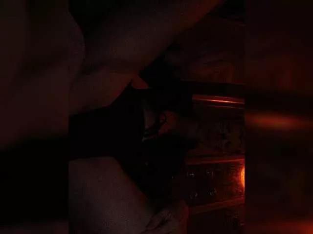 Tigress28 webcams show profile image 