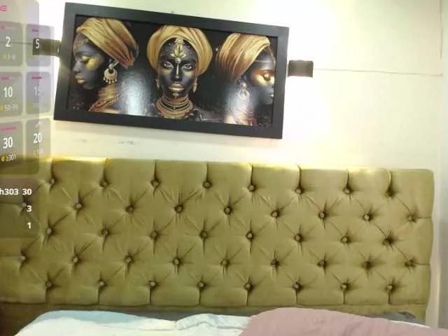 tiiny-emilly from BongaCams is Freechat