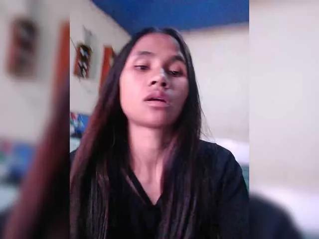 TitiAnnah from BongaCams