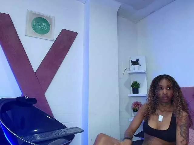 Triipsy from BongaCams