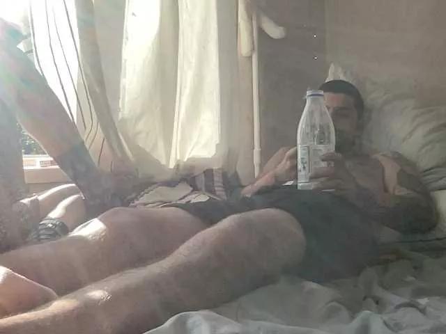 Photos of TwoSpaces from BongaCams is Freechat