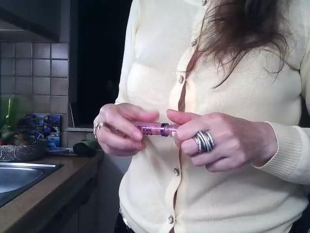 UllimOhi from BongaCams