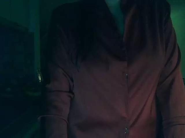 UllimOhi from BongaCams