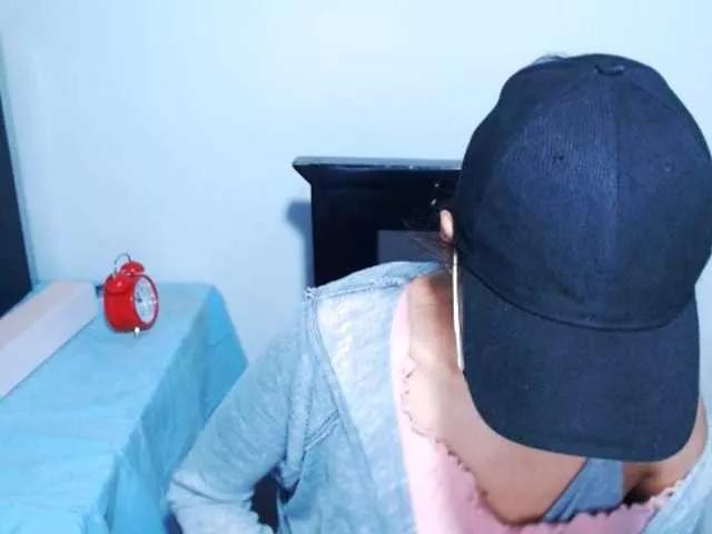valak133 from BongaCams