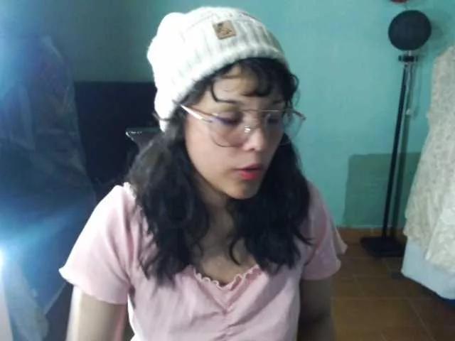 valak133 from BongaCams