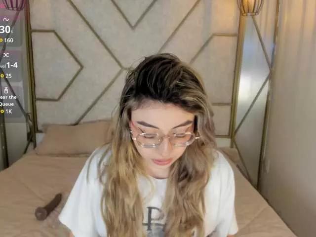 Vale-honny from BongaCams is Freechat