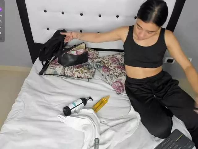 Photos of Valerii-hurtaddo from BongaCams is Freechat