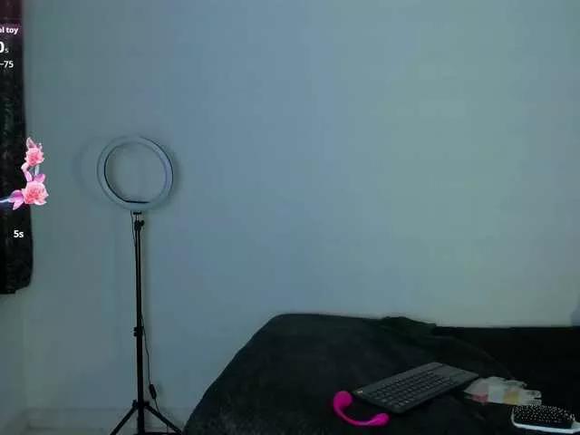 ValeStone from BongaCams is Freechat