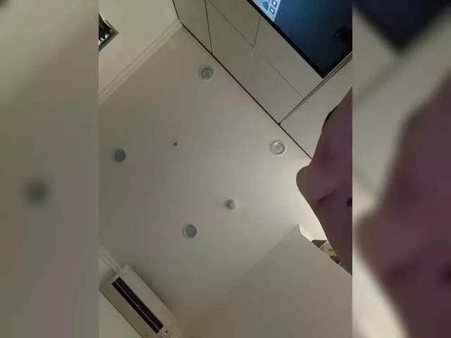 Vata45 from BongaCams