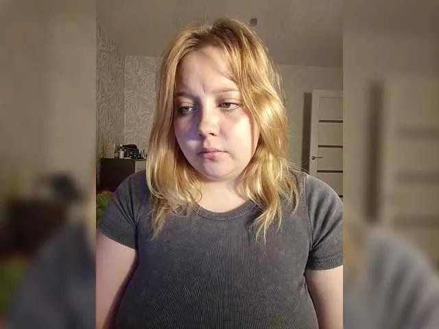 vaverika from BongaCams