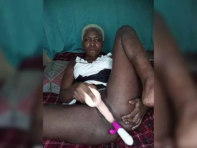 Veemoney from BongaCams