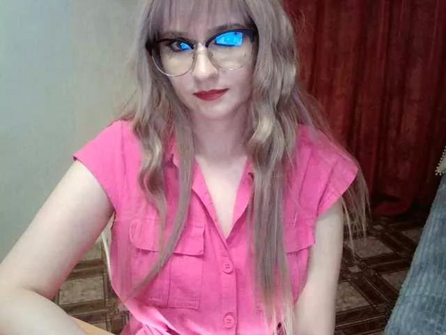 Vikki-Karp from BongaCams