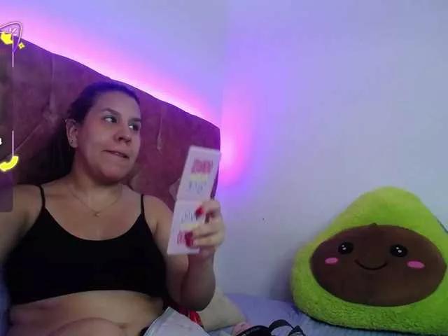 vivianasimons from BongaCams