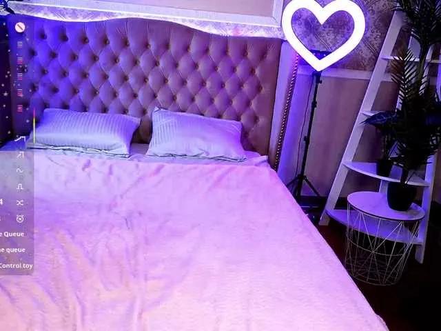 XeniaDiamond from BongaCams is Freechat