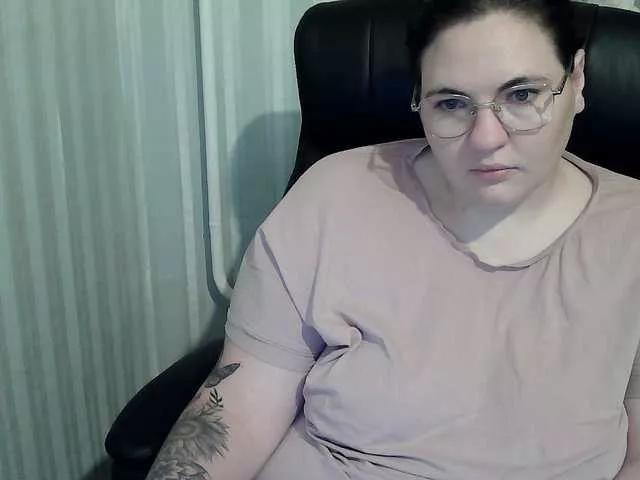 XLisaBlueX from BongaCams is Freechat