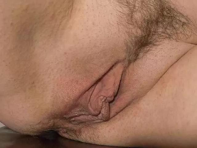 Xollan from BongaCams