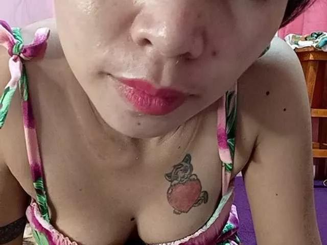 xxAsianLove143xx from BongaCams is Freechat
