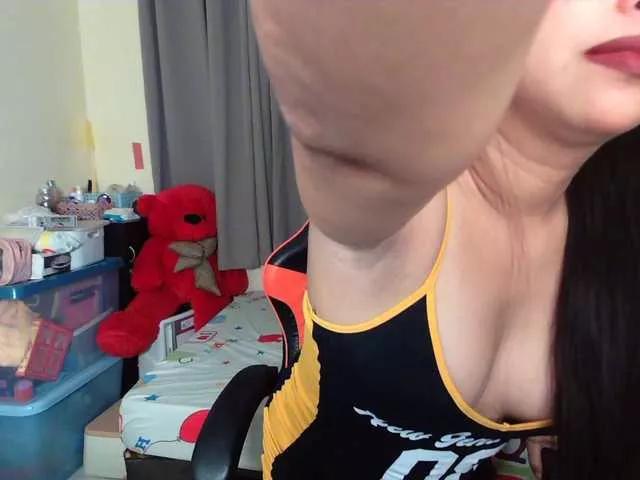 Photos of xxTrexie18 from BongaCams is Freechat