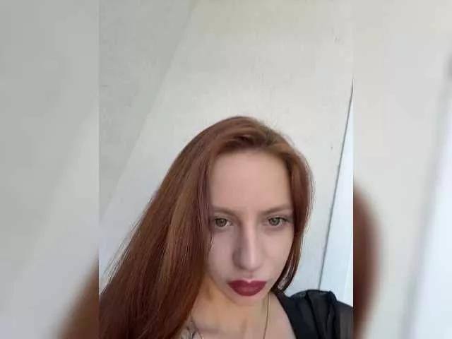 xxx-Molly from BongaCams
