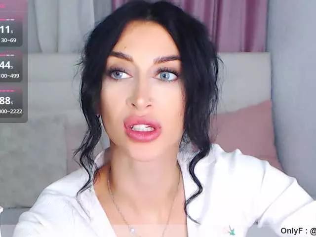 YaninReyes webcams show profile image 