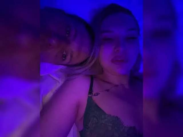 Photos of YANROM26dWM from BongaCams is Freechat