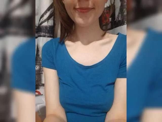 Ymmixxx from BongaCams