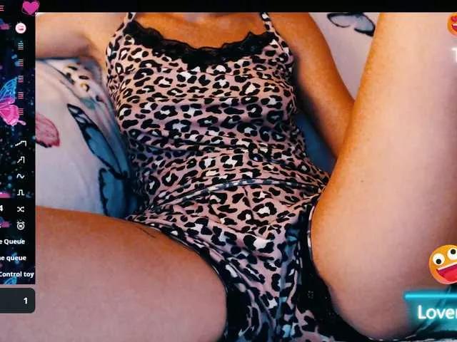 yzza-suave from BongaCams