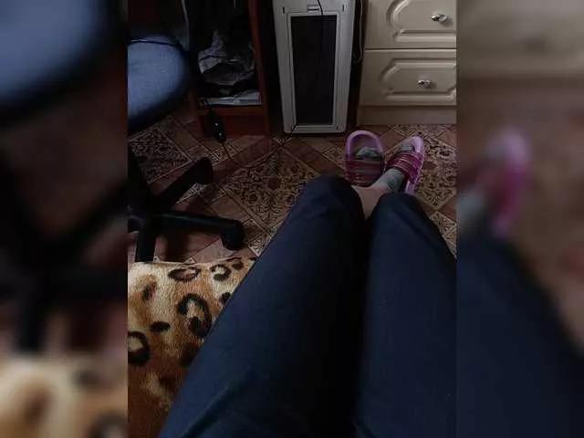 ZaraSss from BongaCams