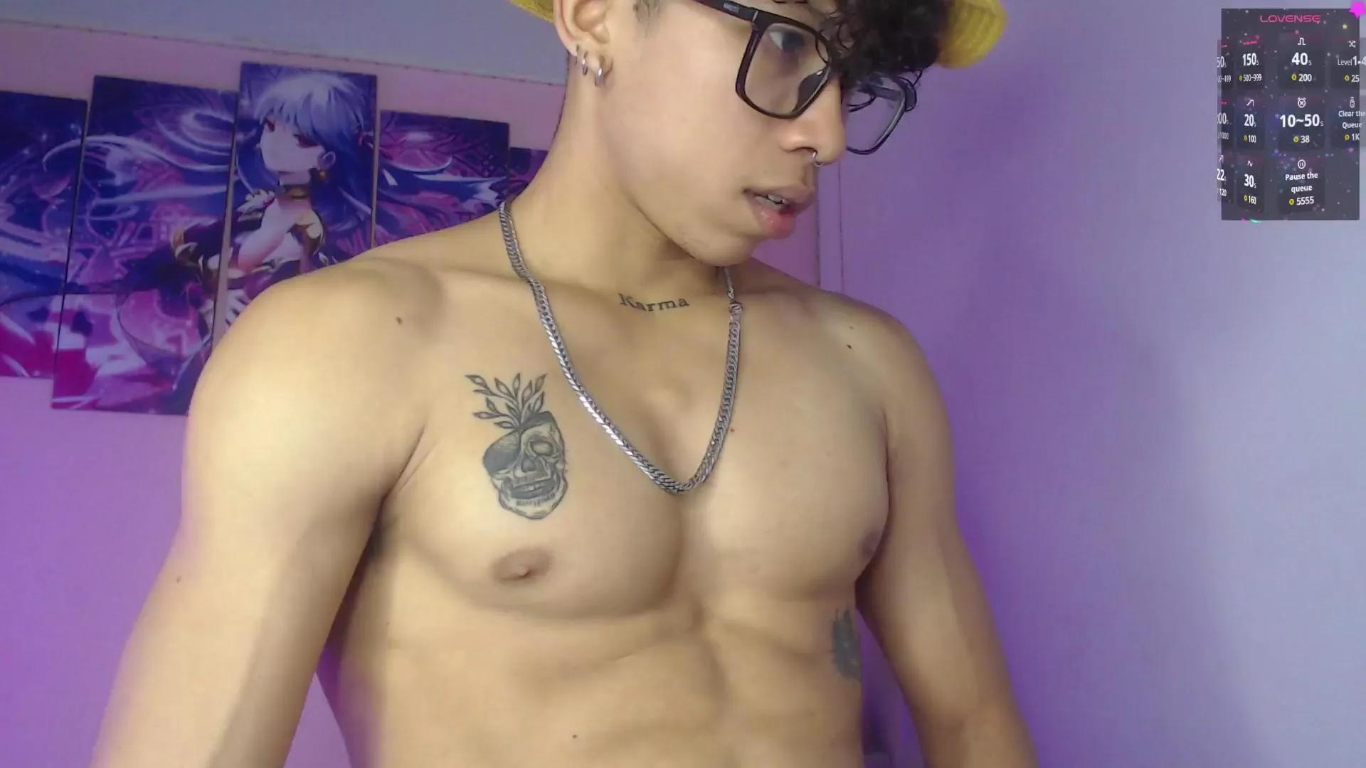 Akaza_ from Cam4