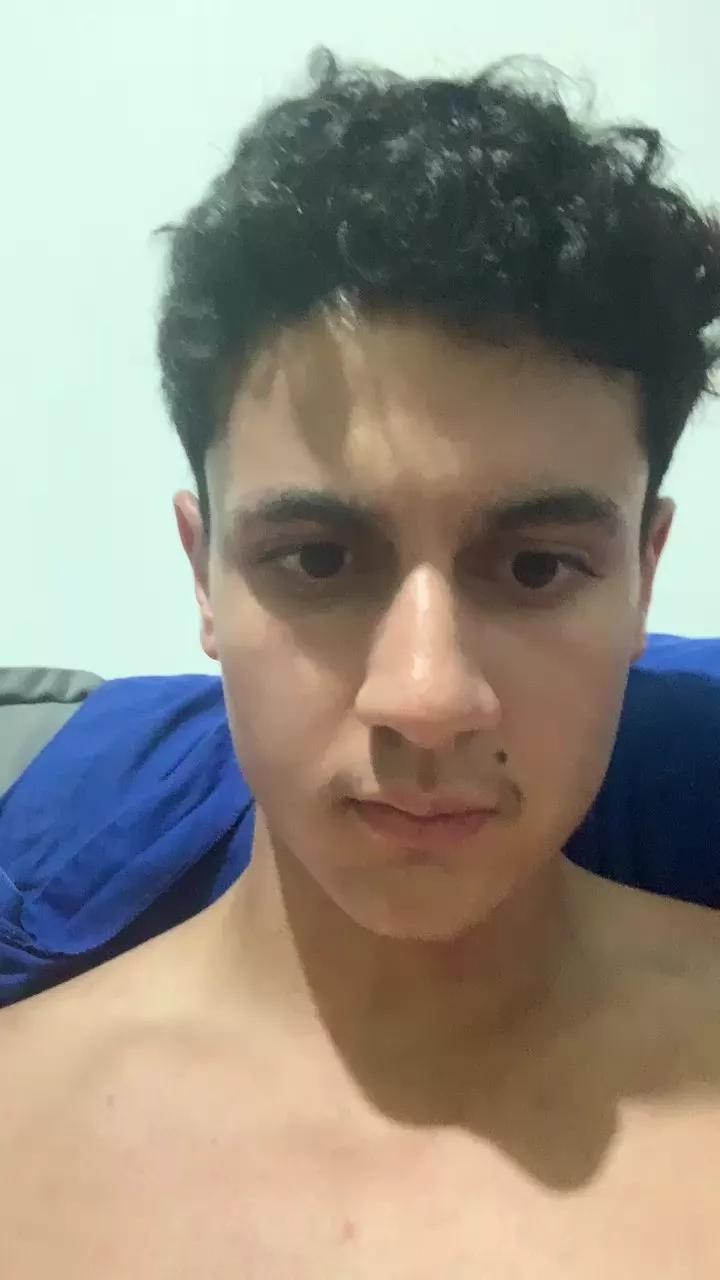 armando3569 from Cam4