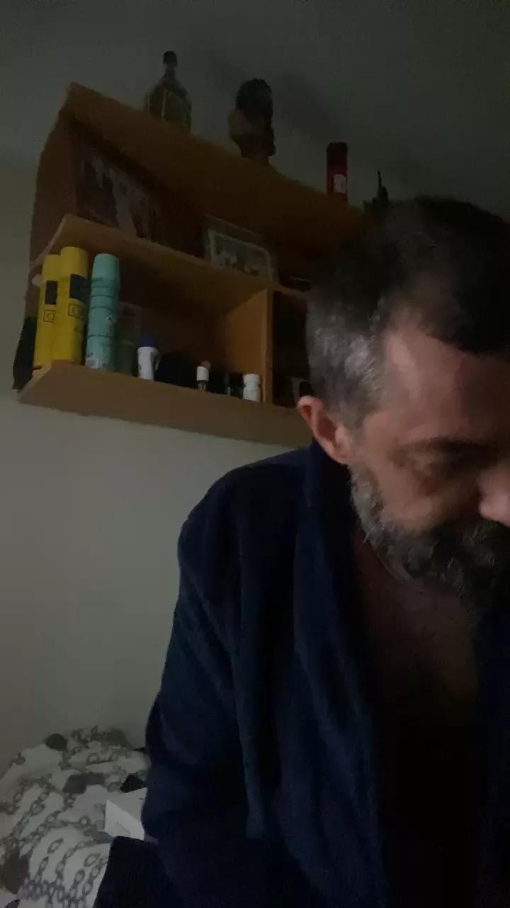 daddybearmadri5 from Cam4