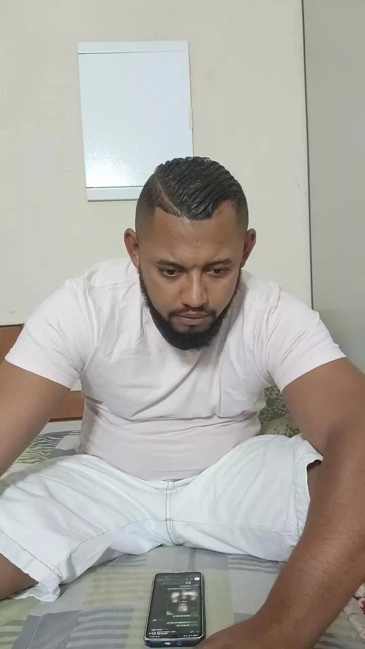 DBaianoMineiraS webcams show profile image 