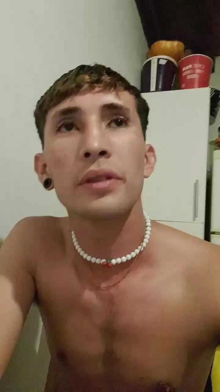 Elnenejapi from Cam4